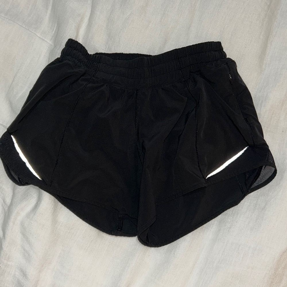 Lululemon shorts size four